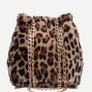 Chic Petunia Fuzzy Leopard Print Bag